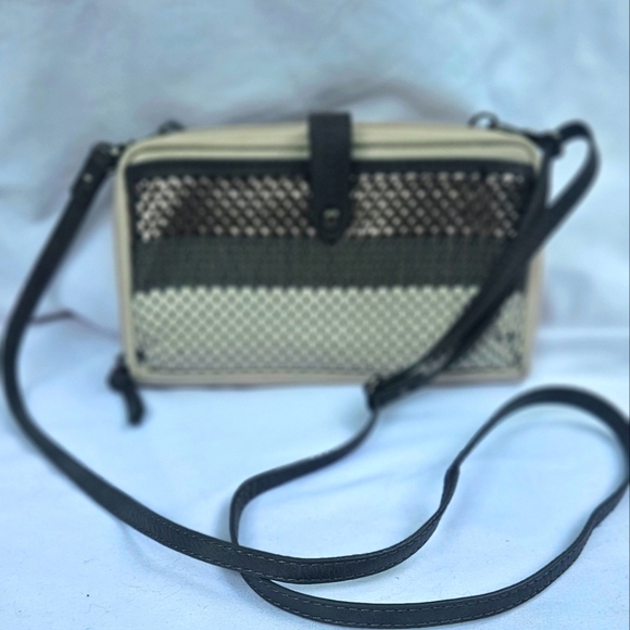 THE SAK Leather Crossbody/Shoulder Purse Wallet Tricolor - Picture 1 of 7